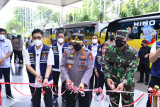Kapolri lepas bus vaksin keliling jangkau warga pinggiran