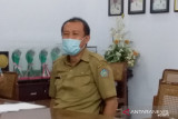 Tenaga kesehatan di Kabupaten Sangihe disuntik vaksin Moderna