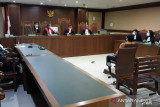 Hakim bebaskan konglomerat Samin Tan dari dakwaan gratifikasi