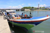 Penumpang Pulo Aceh Beralih Ke Kapal Kayu