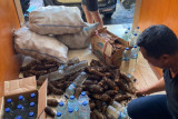 Polres Sangihe sita 82 liter cap tikus di Pelabuhan Tahuna