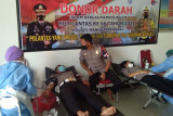 Puluhan personel Satlantas Polres Mabar donor darah