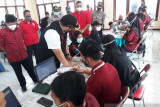 DPC PDIP Kabupaten Kediri gelar vaksinasi COVID-19 massal