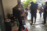 Polda Jabar beberkan nama puluhan pinjaman online ilegal yang digerebek di DIY