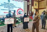 Dinsos Kepri sudah menyalurkan 2.014 bansos tunai untuk pasien COVID-19