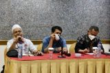 Sekda dan Dispora Sulsel semangati atlet Peparnas di Papua