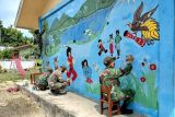 Satgas TNI Yonif 131 renovasi bangunan sekolah TK di perbatasan RI-PNG