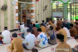 Kapolres Enrekang kunjungi berbagai masjid ingatkan prokes COVID-19