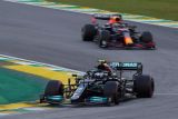 Formula 1 - Bottas rebut pole, Hamilton siap menyerang di Brazil