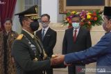 Presiden Joko Widodo lantik Jenderal Andika Perkasa sebagai Panglima TNI