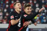Lga Jerman - Gladbach dipecundangi sepuluh pemain Frankfurt