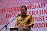 Gubernur Sulut berharap Dekranasda tingkatkan produk kerajinan UMKM