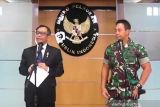 Panglima TNI sambangi Menko Polhukam membahas penanganan Papua