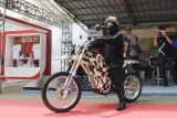 Kupprum asal Surabaya perkenalkan motor listrik off-road over-engineered di IMOS 2025
