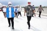 Ganjar mengecek progres tol Semarang-Demak Seksi II