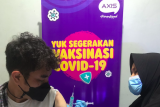 Sasar pelajar dan mahasiswa, AXIS dukung vaksinasi COVID-19 di Sumbar