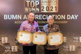 Rivan A Purwantono dan Myland, Dirut dan Dirkeu Jasa Raharja raih penghargaan TOP BUMN Awards 2021