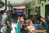 Kodim 1709/Yawa layani vaksinasi warga kepulauan Yapen Papua