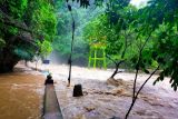 Taman Wisata Bantimurung di Maros ditutup akibat banjir