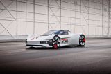 Porsche hadirkan kendaraan virtual terbaru dalam permaian GT 7