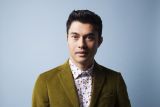 Henry Golding akan berperan dalam serial adaptasi 'Nameless'