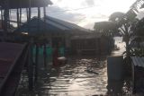 Bupati Mamuju sarankan warga Pulau Ambo Balakbalakang bersedia direlokasi