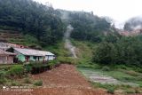 Pemkab tawarkan relokasi 10 keluarga di sekitar kawah Gunung Sipandu