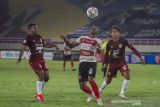 Madura United bermain imbang 2-2 lawan Borneo FC