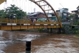 BPBD Mataram mengingatkan warga waspada potensi kenaikan debit air sungai