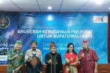 Bupati Sumbawa Barat meraih Anugerah Kebudayaan PWI di HPN 2022