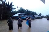 Dua sungai di Ranah Batahan  Pasaman Barat meluap