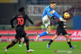 Milan tundukan Empoli, Napoli dipecundangi tamunya Spezia