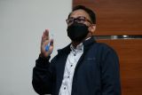 KPK melimpahkan berkas perkara penyuap Dodi Reza Alex ke Pengadilan Tipikor Palembang