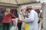 Muhibbin serbu bazaar UMKM yang disediakan pada Muktamar.