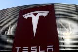 Tesla tarik 26.681 unit mobil di AS karena masalah pencairan kaca depan