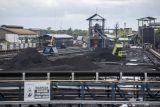 Menko Luhut tegaskan ekspor batu bara hanya untuk produsen yang penuhi kewajiban DMO