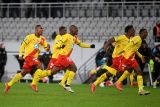 Lens ke 16 besar Piala Prancis pasca menang adu penalti atas Lille