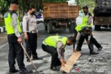 Polda Sulawesi Tenggara tangkap dua terduga pembunuhan saat bentrok di Kendari