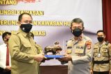 Polda Lampung-TNWK tandatangani kerja sama terkait penguatan pengamanan hutan