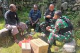 TNI officer visits tribal leader in Papua's Jayawijaya District