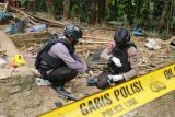 Brimob Polda Banten sisir lokasi ledakan menelan korban jiwa di Pandeglang