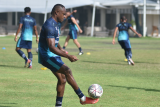 Victor Igbonefo minta Persib waspadai Bali United