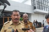 Bupati Jayawijaya pastikan vaksinasi bagi warga tak dipaksakan