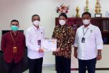 PT Jasa Raharja Cabang Lampung berikan penghargaan kepada RS Hermina