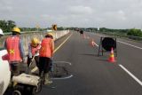 Waskita perbaiki kerusakan jalan di ruas tol Kayu Agung-Palembang-Betung