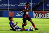 Persipura Jayapura bermain imbang 0-0 melawan Persiraja Aceh