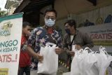 UMKM usAHA borong jajanan belasan pedagang di Yogyakarta
