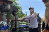 Baznas Kulon Progo bagikan 2.100 nasi kotak kepada warga miskin