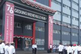 Bupati Jayawijaya Papua serahkan DPA 2022 kepada OPD