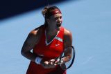 Aryna Sabalenka selamat saat unggulan putri Australian Open berguguran